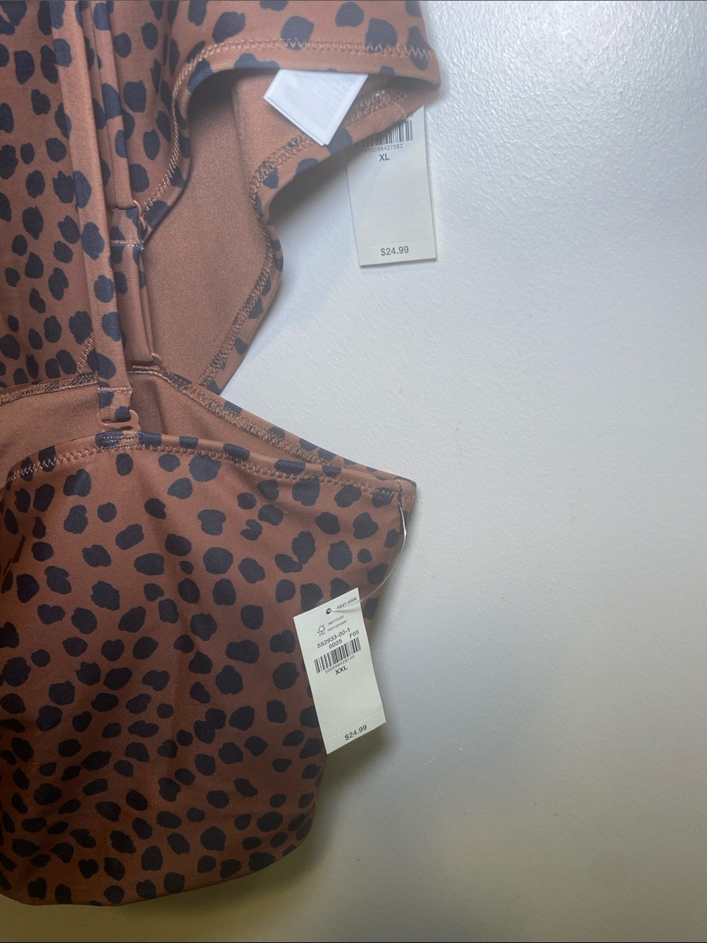 Old Navy Brown and Black Dotted Crop Tank - Picture 3 of 5